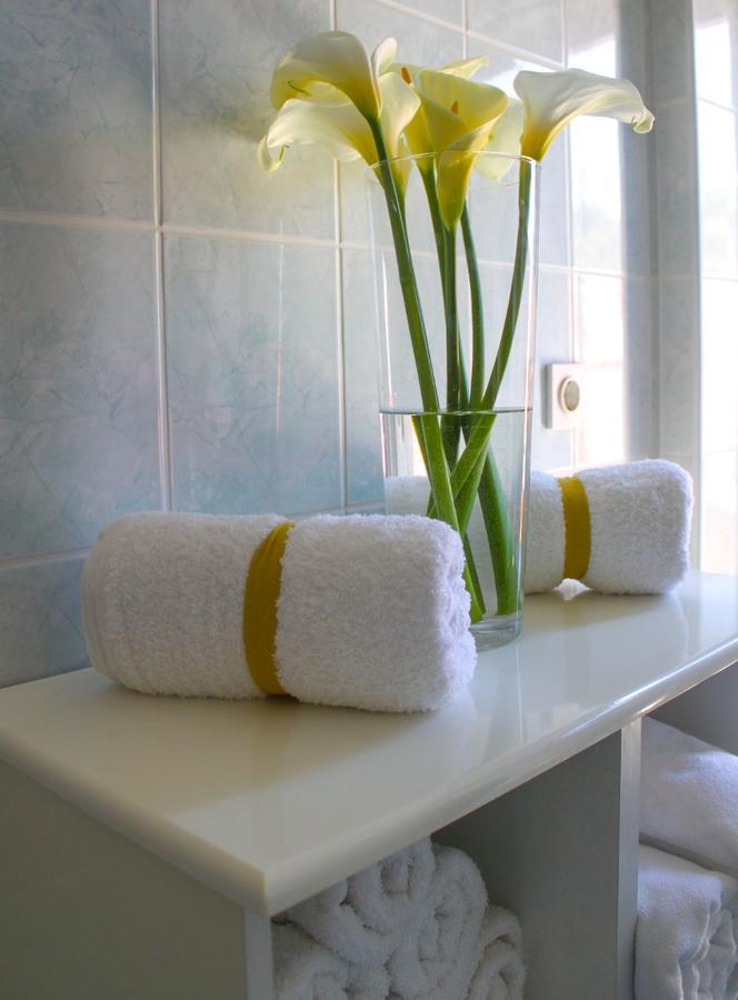 Apartments Kut Віс Екстер'єр фото